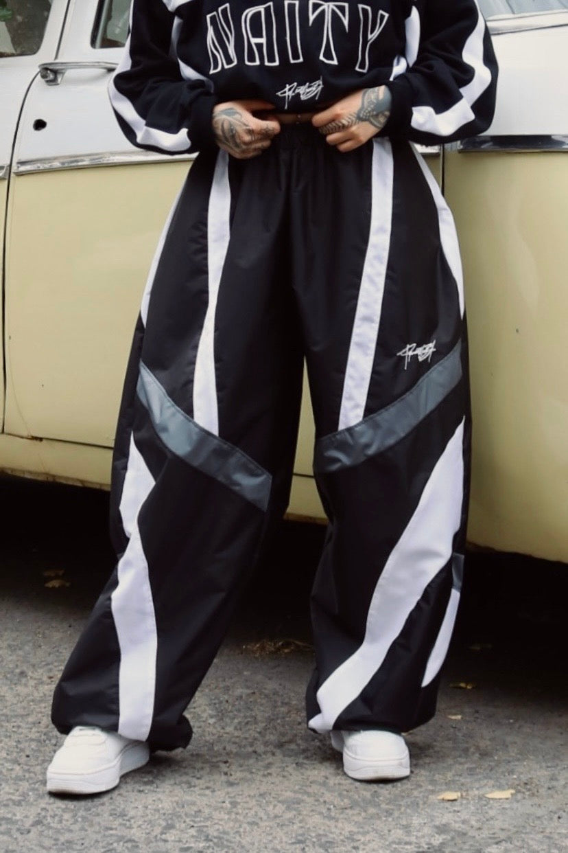BUZO WIDE C L A Z Z 1990
