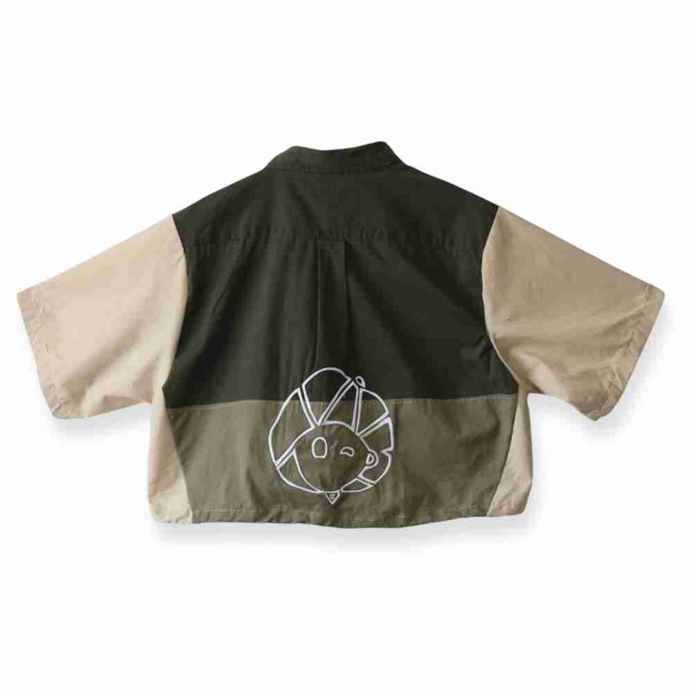 CAMISA CROP 01 of One